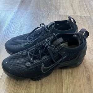 Size 9.5 - Nike Air VaporMax Flyknit 2021 Black Anthracite